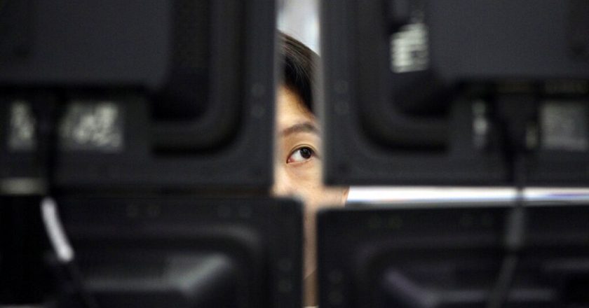 ABD ve İngiltere’nin Çinli bilgisayar korsanlarını siber casuslukla suçlayan yaptırım kararı