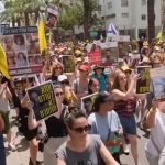 İsrailli rehinelerin anneleri Tel Aviv’de protesto düzenledi