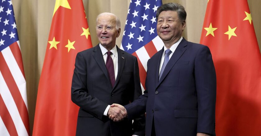 Biden, Beyaz Saray’dan ayrılmadan önce son kez Xi Jinping ile görüştü