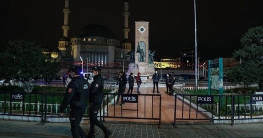 İstanbul’da yılbaşında 55 bin polis görev yapacak