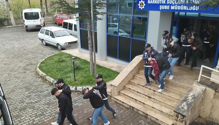 Tokat’ta uyuşturucu operasyonu! Uyuşturucuyu bakın nerelere saklamışlar