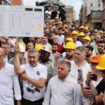 Zonguldak’ta madenciler çalışma ücretlerini protesto etti
