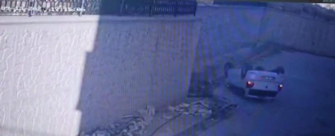 Araba metre yüksekliğinden yere düştü: 1 yaralı 3