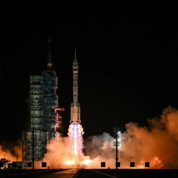 Çin’in Licien-1 Roketi Uzaya Fırlatıldı