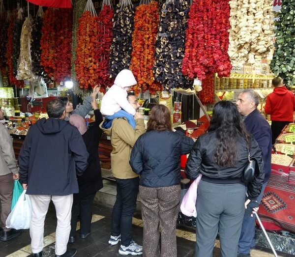 Satışlar Yükseldi: Doğal ve El Yapımı Vitamin Kaynağı, Vücudu Isıtıyor!