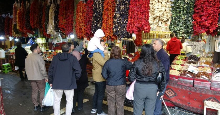 Satışlar Yükseldi: Doğal ve El Yapımı Vitamin Kaynağı, Vücudu Isıtıyor!